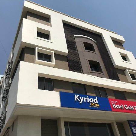 Kyriad Hotel Solapur By Othpl Sholapur Exterior foto