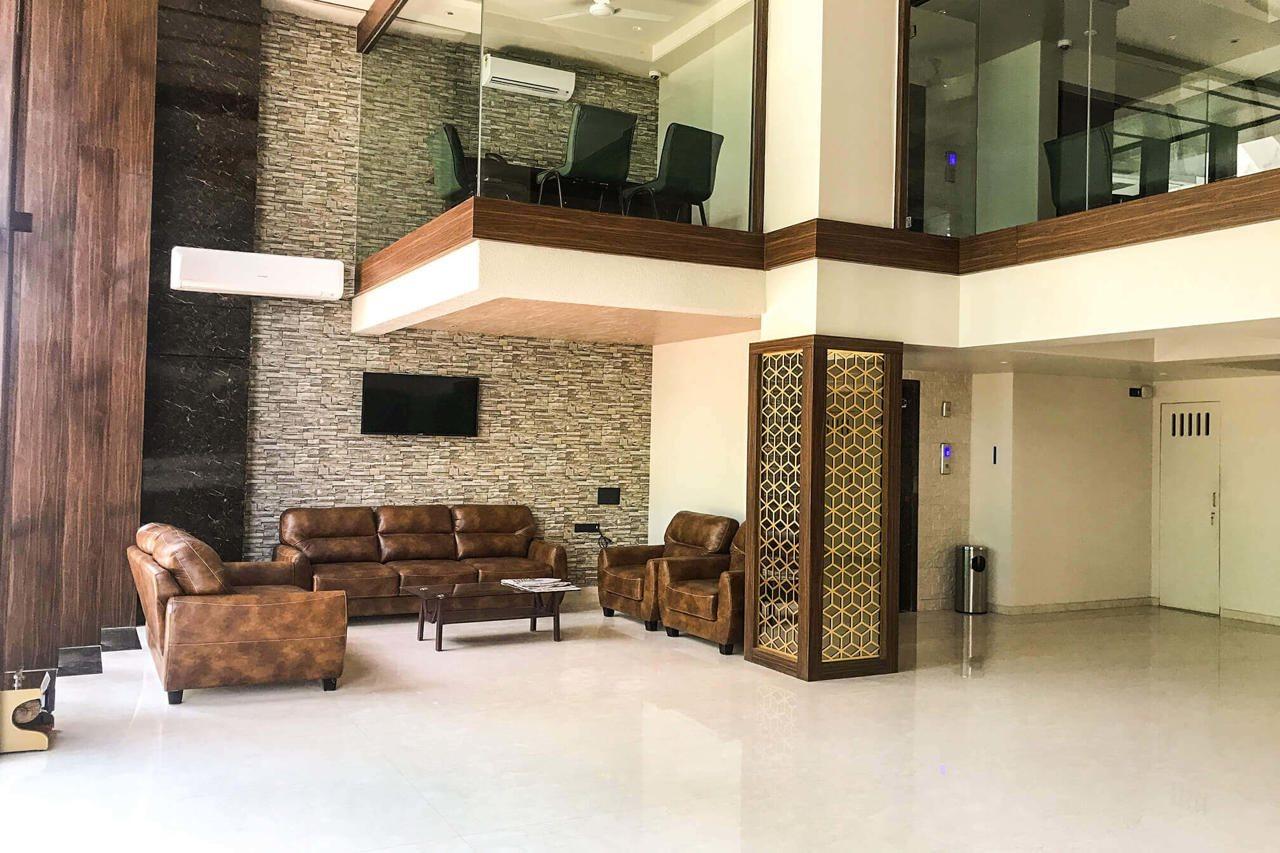 Kyriad Hotel Solapur By Othpl Sholapur Exterior foto