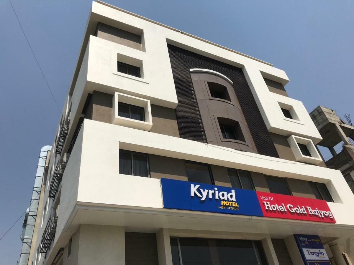 Kyriad Hotel Solapur By Othpl Sholapur Exterior foto